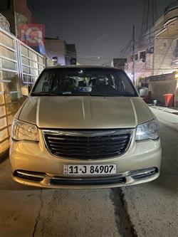 Chrysler Town and Country